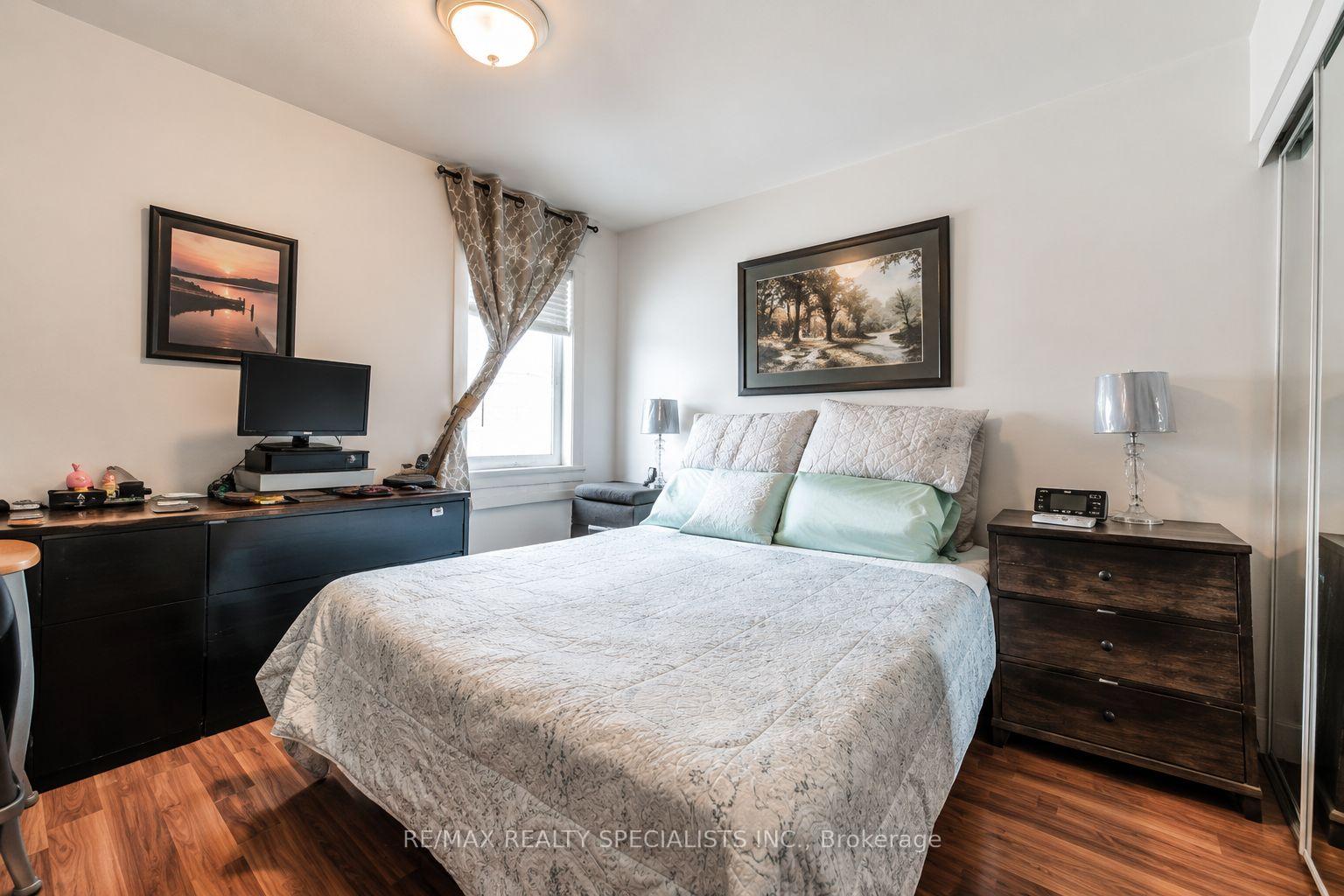 Photo 18 of 1659 Gerrard Street E, Toronto, Woodbine Corridor — HOMEH