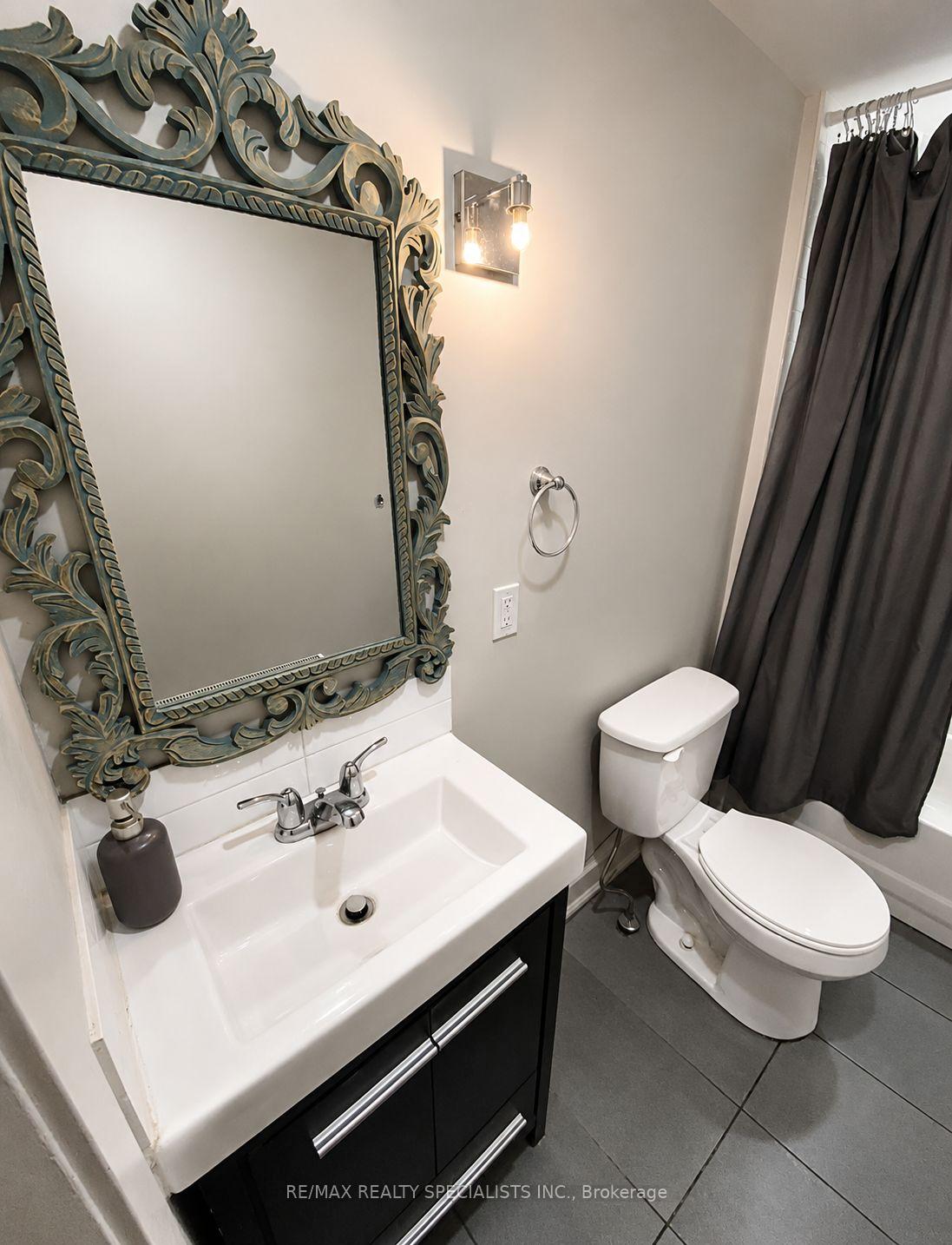 Photo 44 of 1659 Gerrard Street E, Toronto, Woodbine Corridor — HOMEH