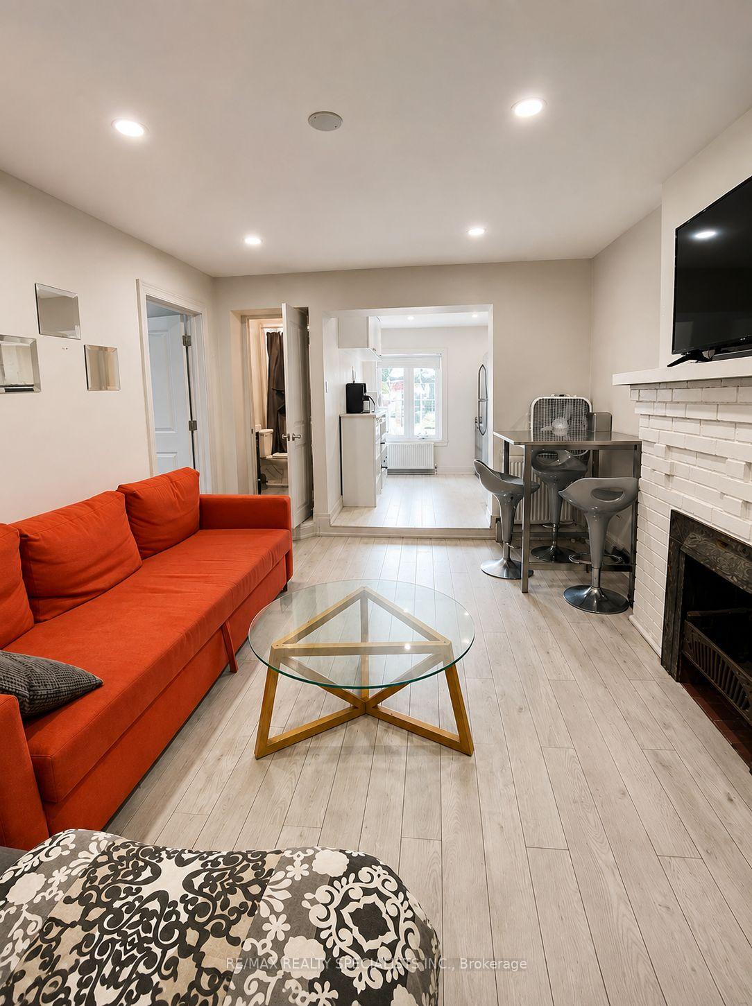Photo 49 of 1659 Gerrard Street E, Toronto, Woodbine Corridor — HOMEH