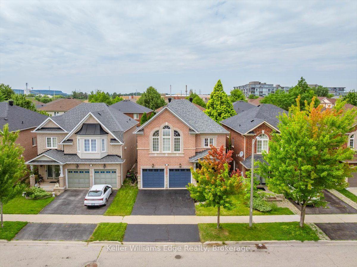 Photo 3 of 2456 Pathfinder Drive, Burlington, Orchard — HOMEH