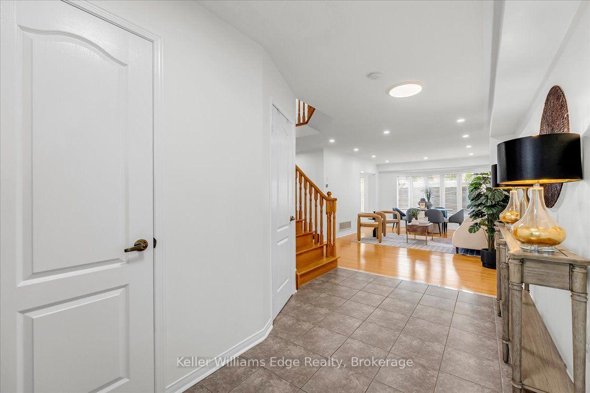 Photo 8 of 2456 Pathfinder Drive, Burlington, Orchard — HOMEH