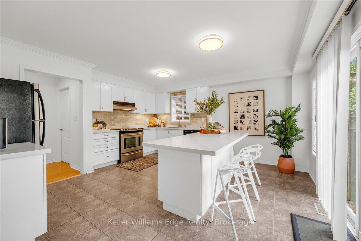 Photo 18 of 2456 Pathfinder Drive, Burlington, Orchard — HOMEH
