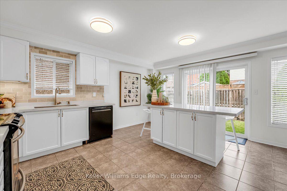 Photo 19 of 2456 Pathfinder Drive, Burlington, Orchard — HOMEH