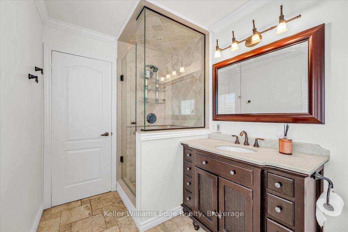 Photo 33 of 2456 Pathfinder Drive, Burlington, Orchard — HOMEH