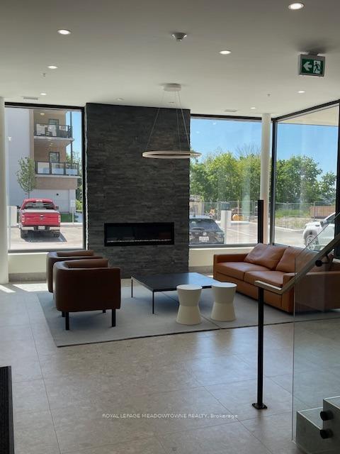Photo 4 of Unit 403, 19B West Street, Kawartha Lakes, Fenelon Falls — HOMEH