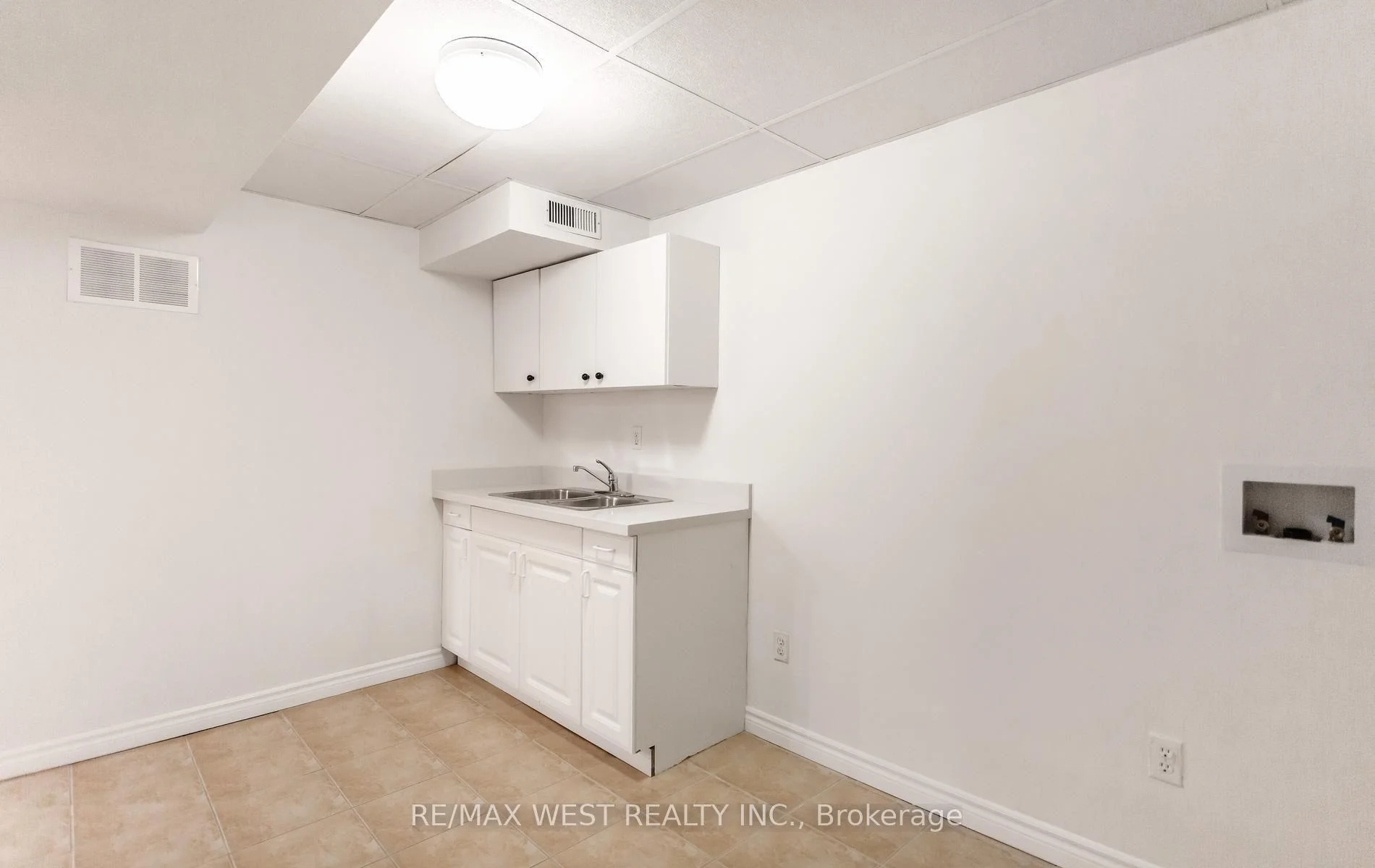 Photo 49 of 5239 Bushelgrove Circle, Mississauga, Central Erin Mills — HOMEH