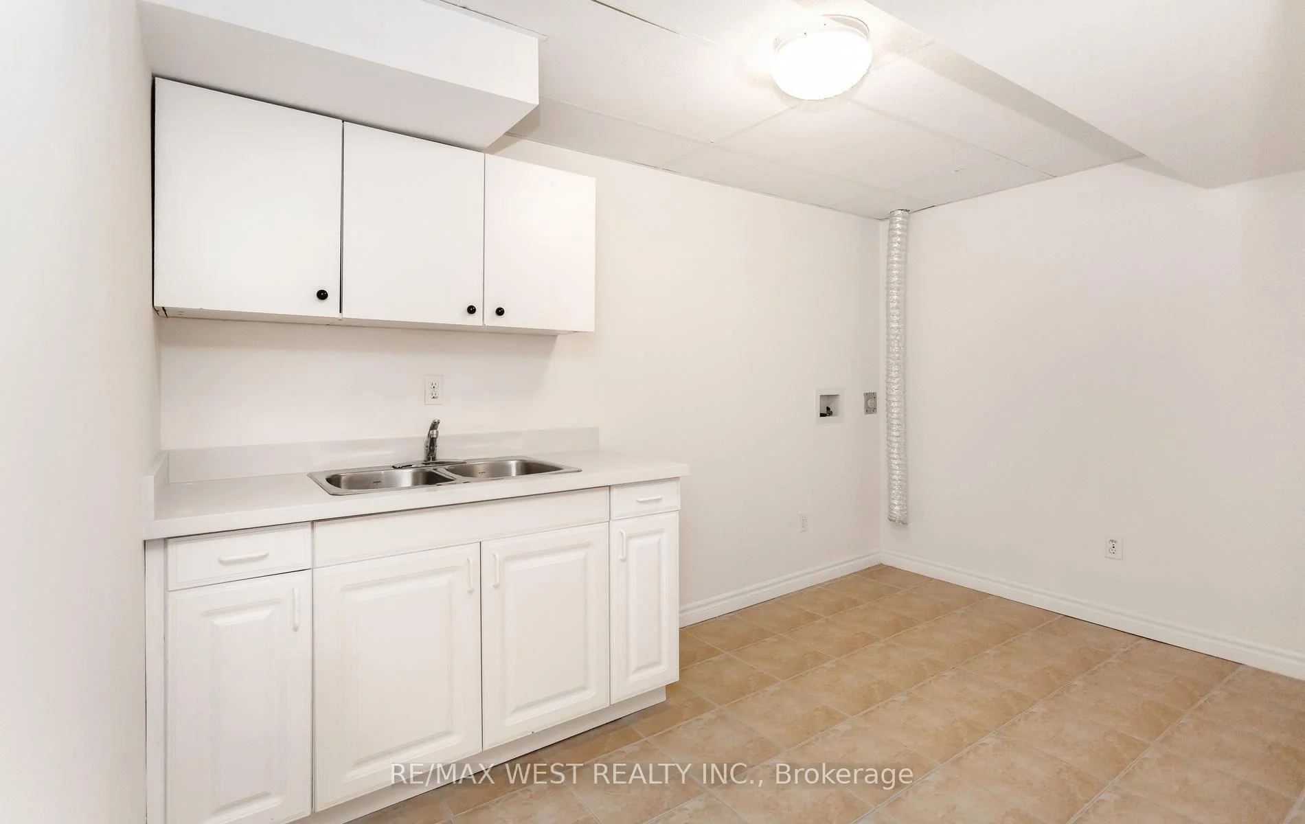 Photo 55 of 5239 Bushelgrove Circle, Mississauga, Central Erin Mills — HOMEH