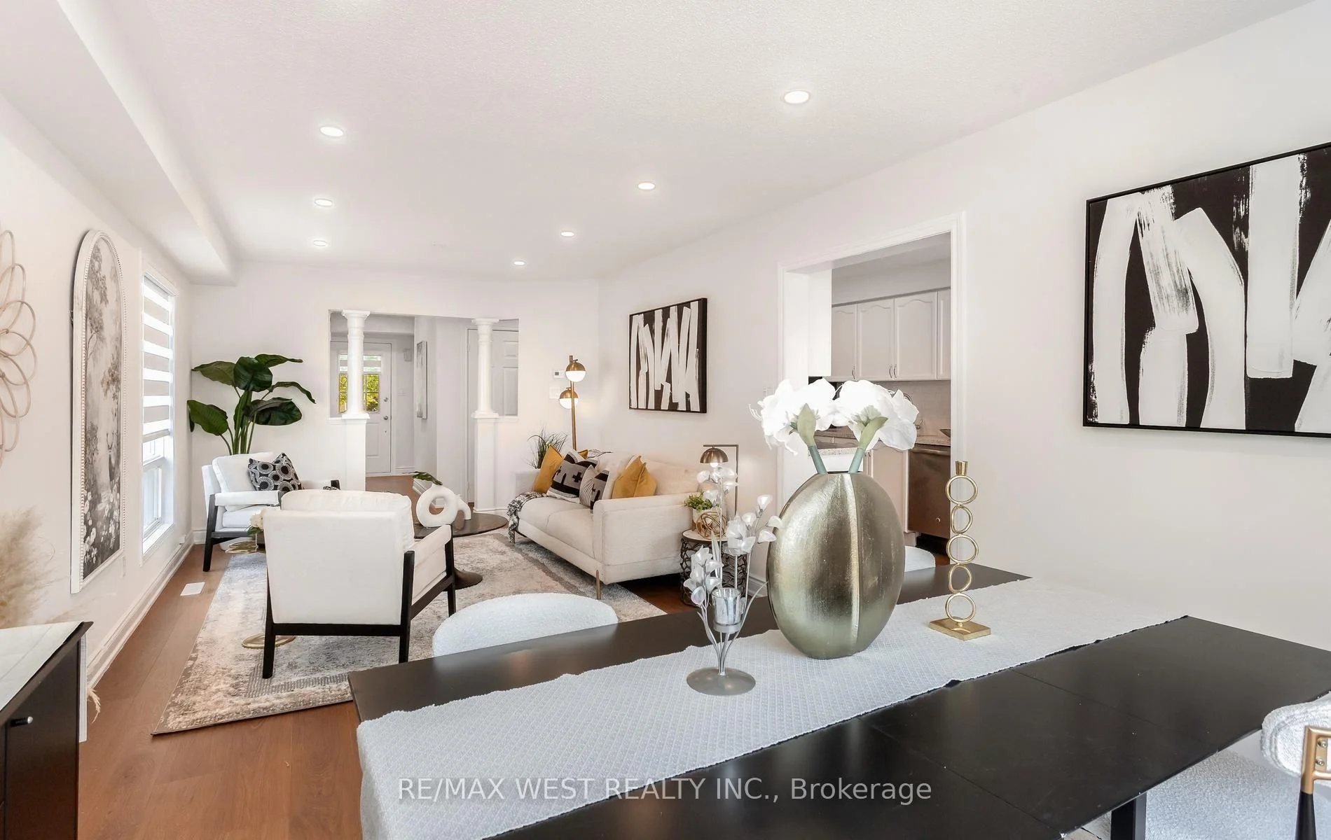 Photo 57 of 5239 Bushelgrove Circle, Mississauga, Central Erin Mills — HOMEH