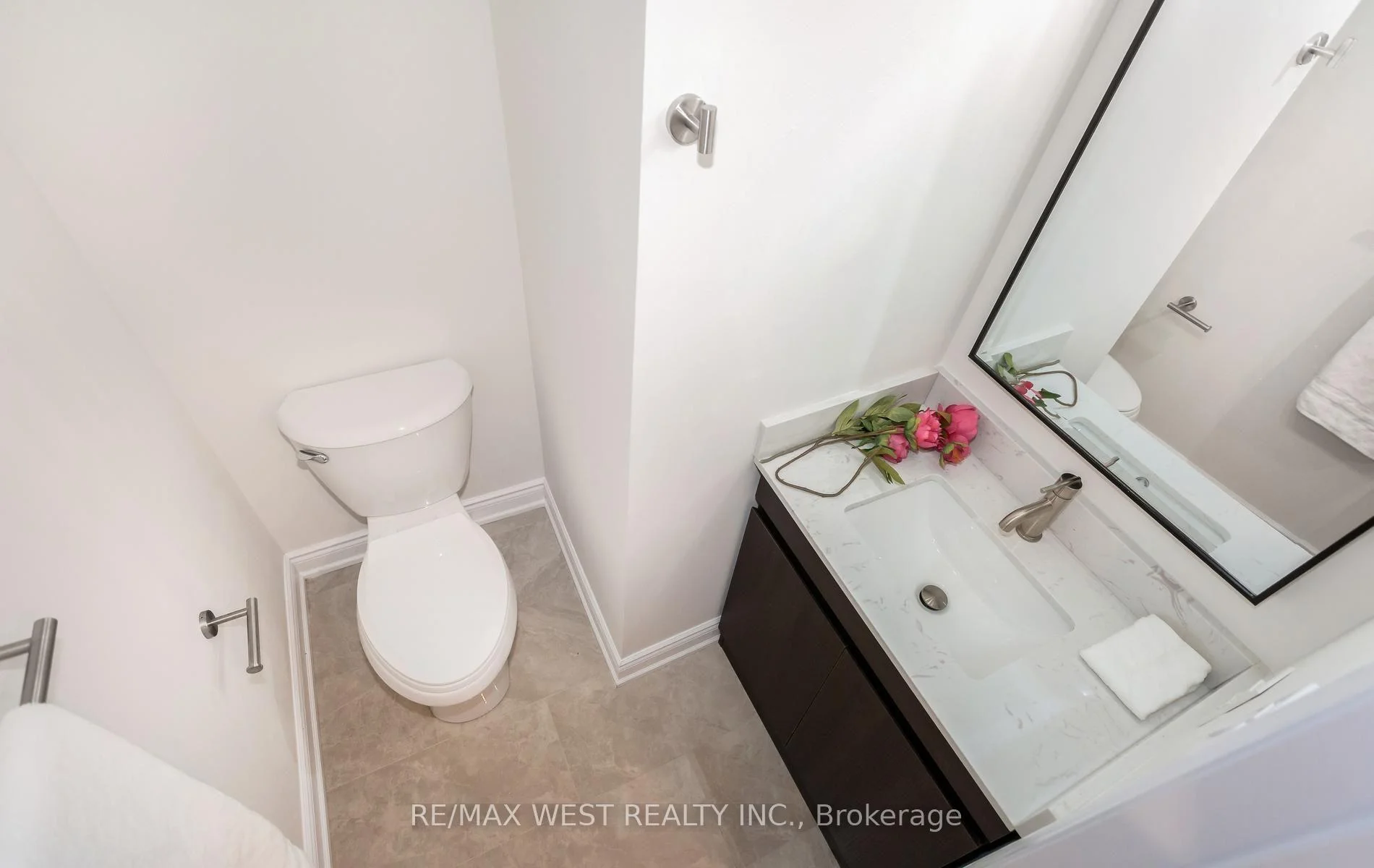 Photo 95 of 5239 Bushelgrove Circle, Mississauga, Central Erin Mills — HOMEH
