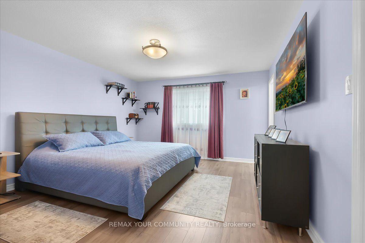 Photo 22 of 1941 Treetop Way, Pickering, Highbush — HOMEH