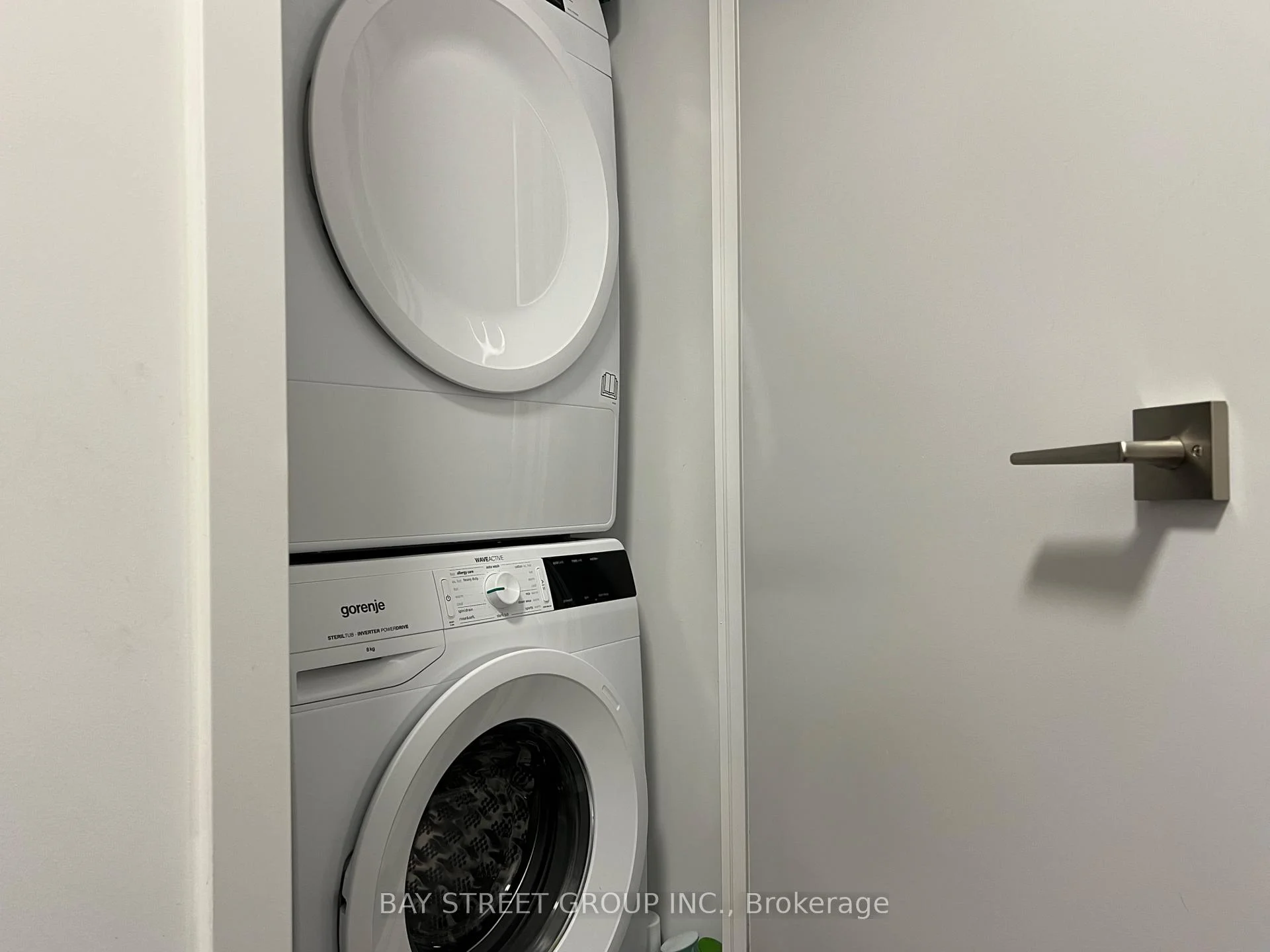 Photo 4 of Unit 2406, 159 Wellesley Street E, Toronto, Cabbagetown-South St. James Town — HOMEH