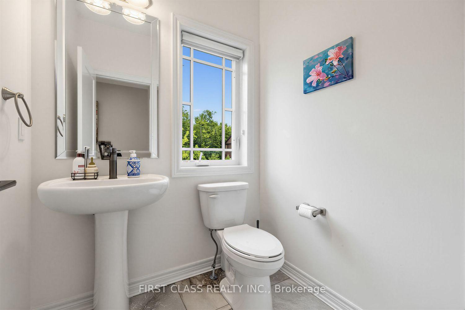 Photo 6 of 2 Pennell Drive, Barrie, Ardagh — HOMEH