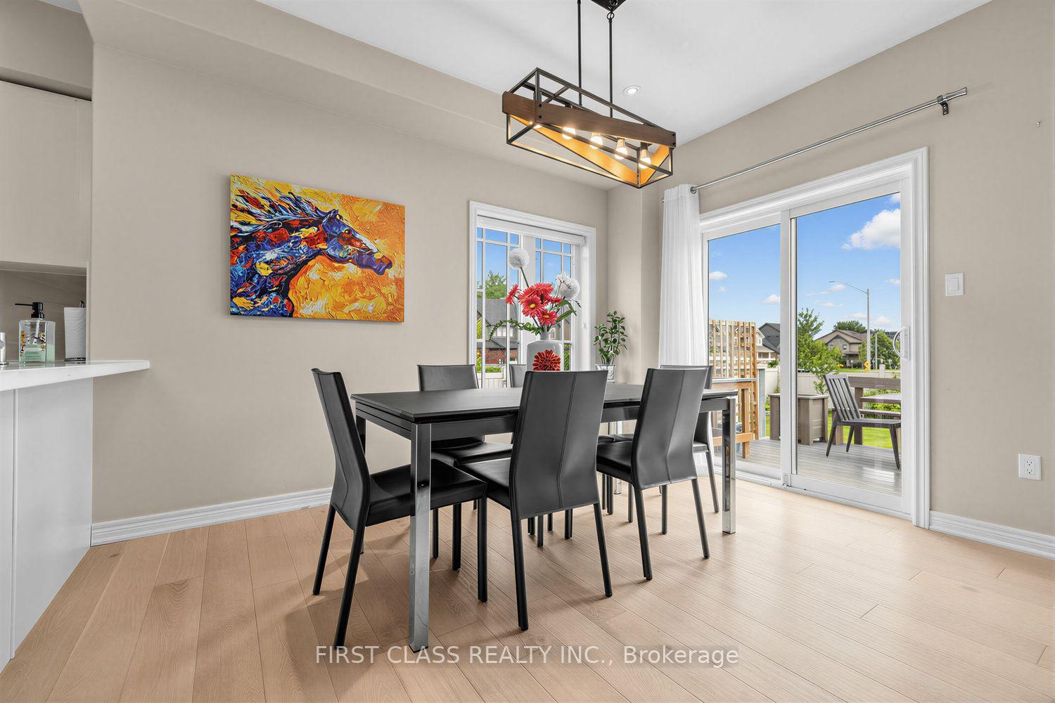 Photo 10 of 2 Pennell Drive, Barrie, Ardagh — HOMEH
