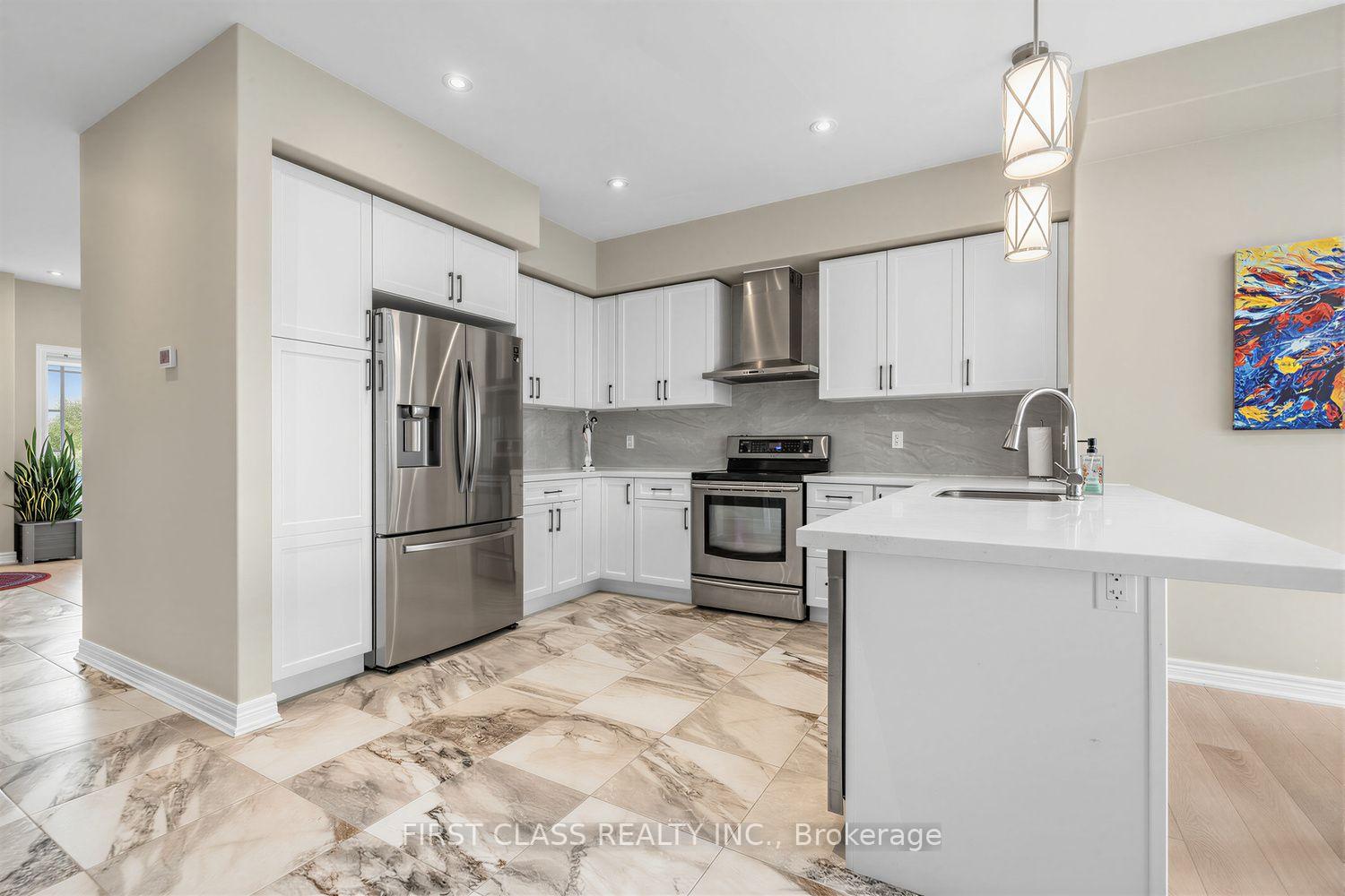 Photo 15 of 2 Pennell Drive, Barrie, Ardagh — HOMEH