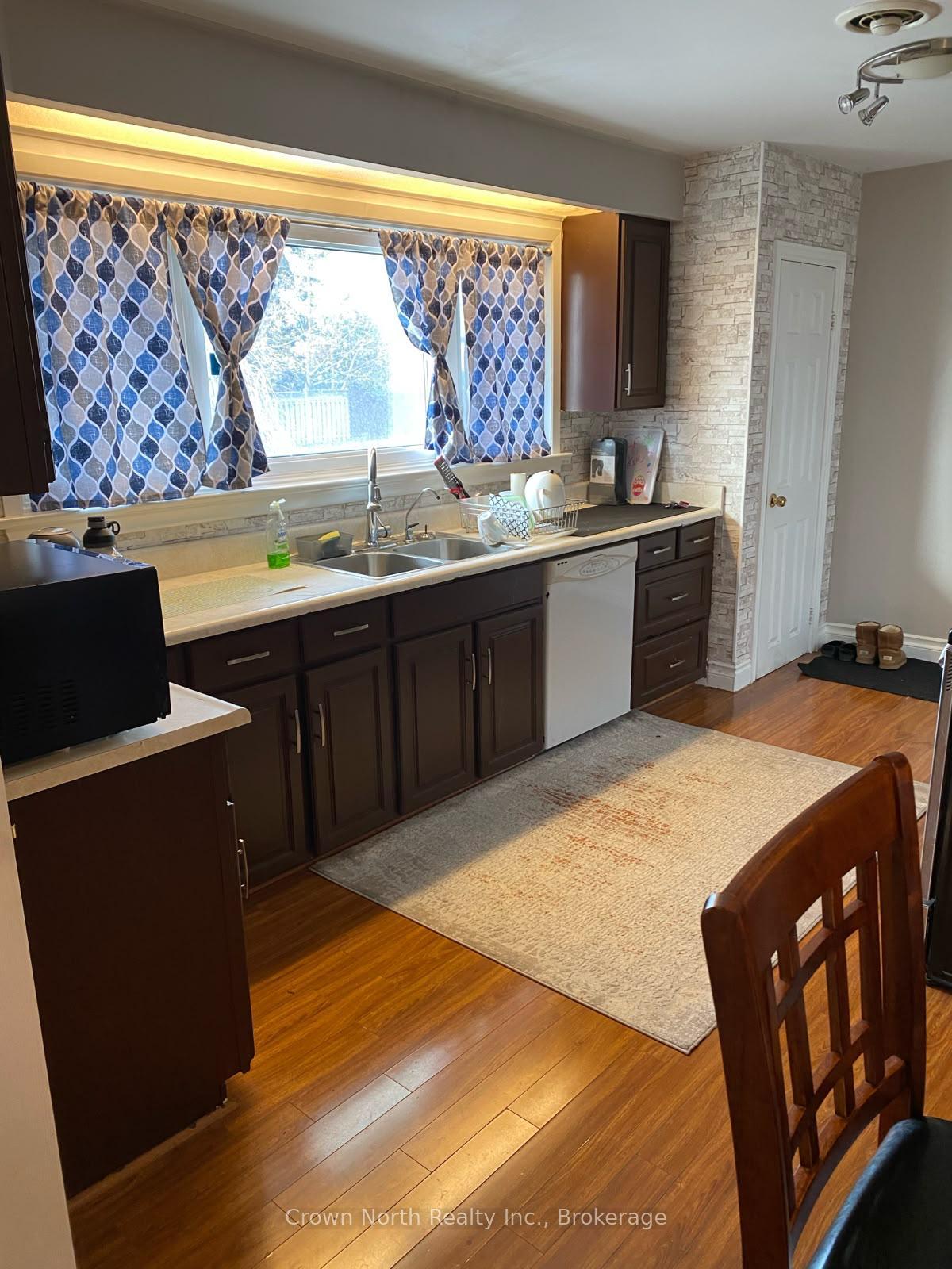 Photo 19 of 606 Hoskin Avenue, Oshawa, Donevan — HOMEH