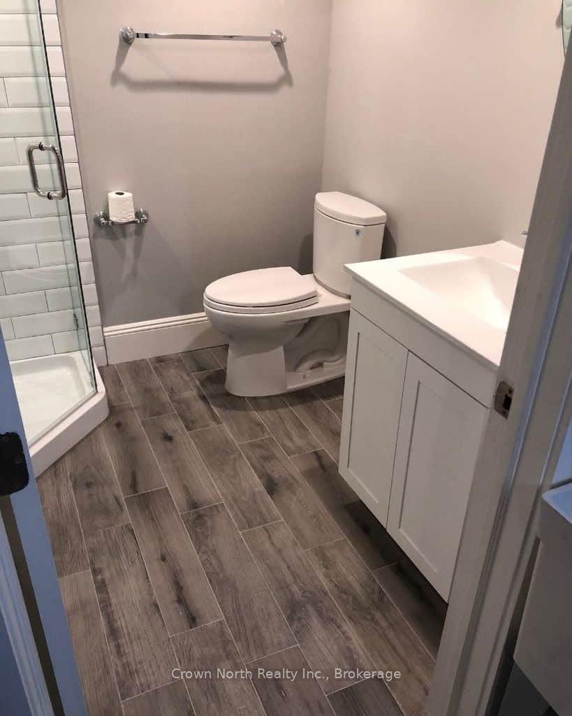 Photo 38 of 606 Hoskin Avenue, Oshawa, Donevan — HOMEH