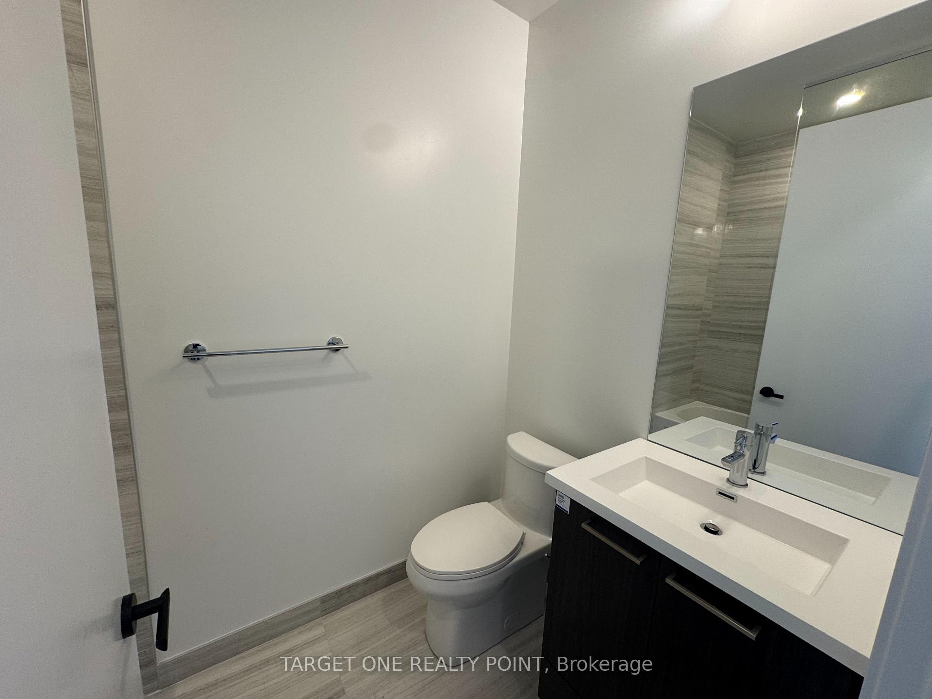 Photo 6 of Unit PH108, 195 Commerce Street, Vaughan, Vaughan Corporate Centre — HOMEH