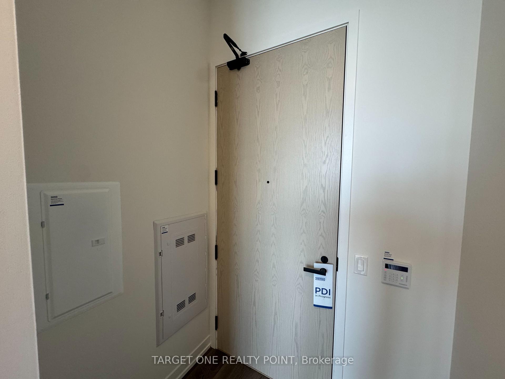 Photo 10 of Unit PH108, 195 Commerce Street, Vaughan, Vaughan Corporate Centre — HOMEH