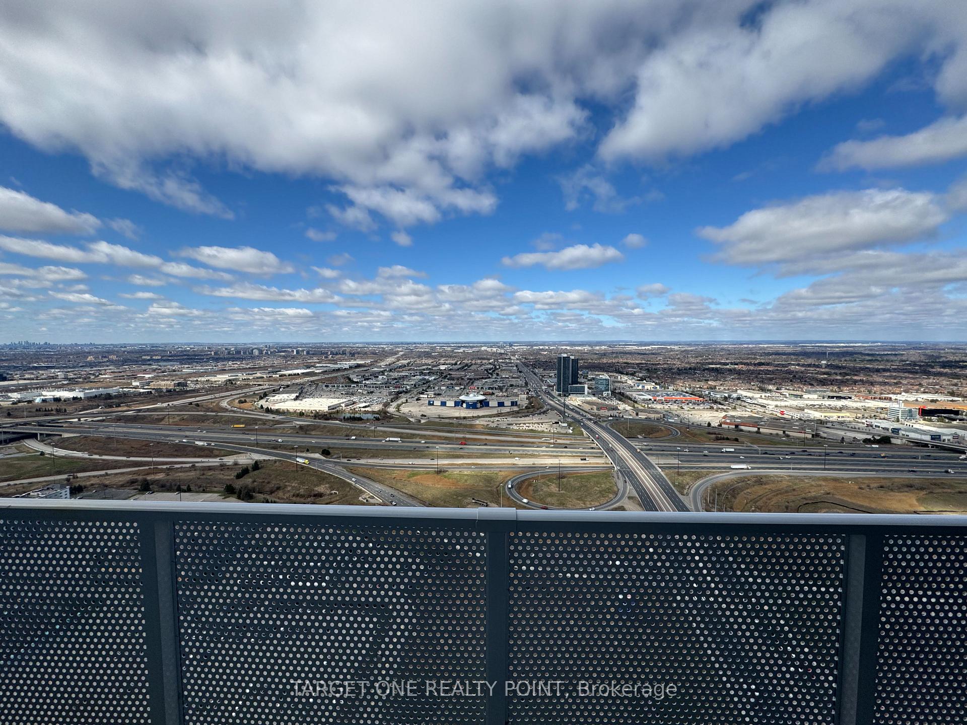 Photo 12 of Unit PH108, 195 Commerce Street, Vaughan, Vaughan Corporate Centre — HOMEH