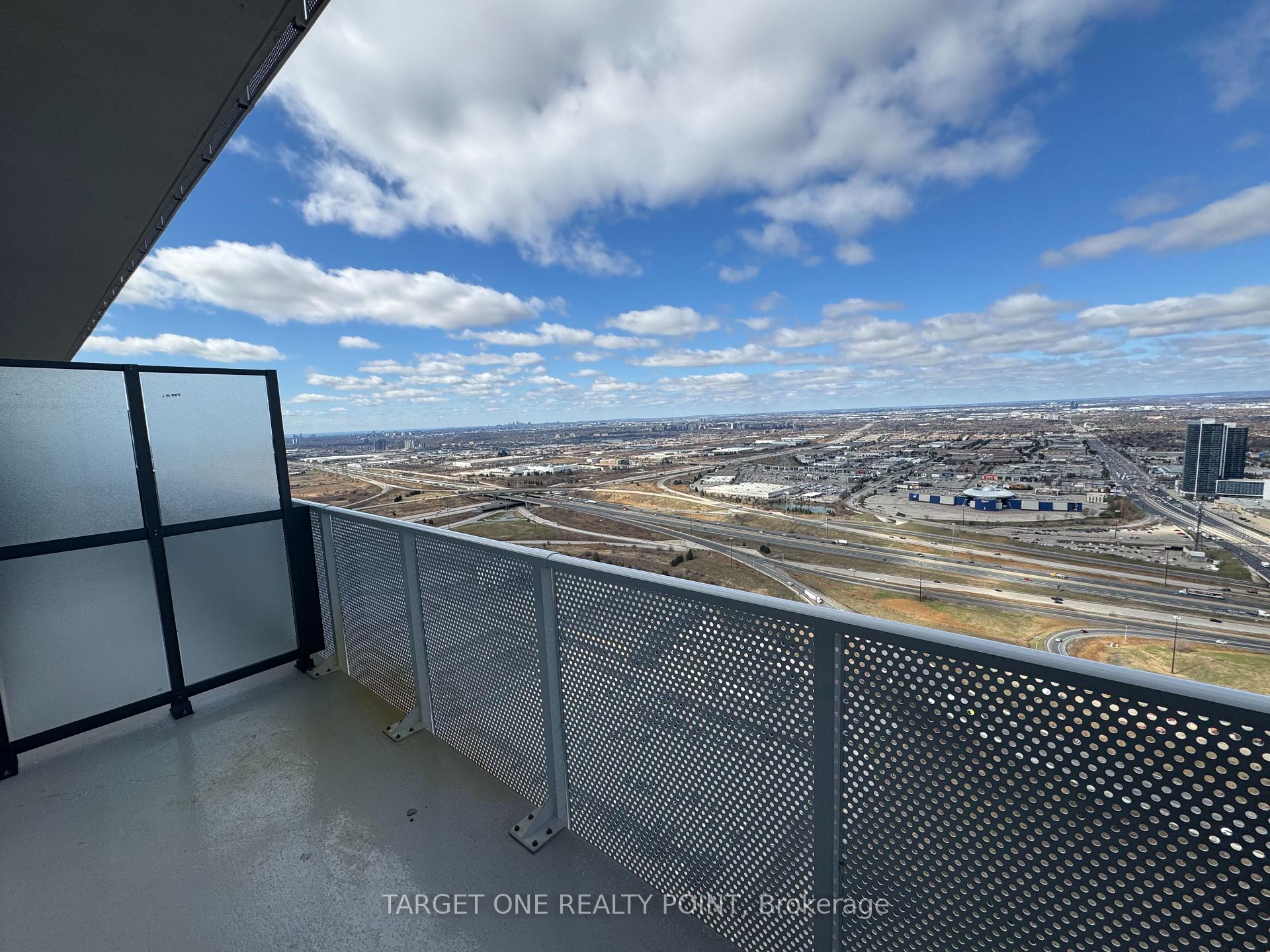 Photo 13 of Unit PH108, 195 Commerce Street, Vaughan, Vaughan Corporate Centre — HOMEH