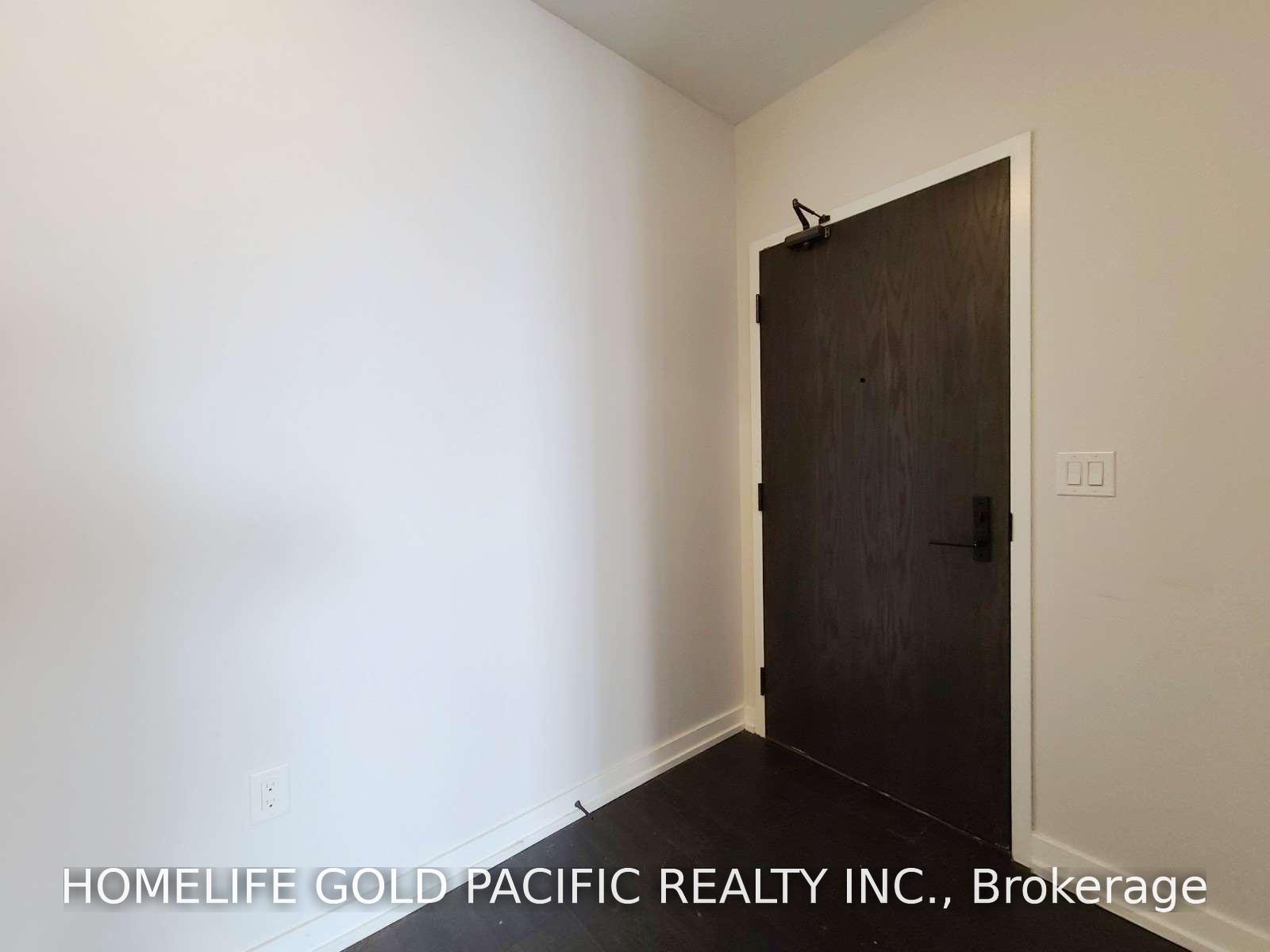 Photo 2 of Unit 3901, 426 University Avenue, Toronto, Kensington-Chinatown — HOMEH