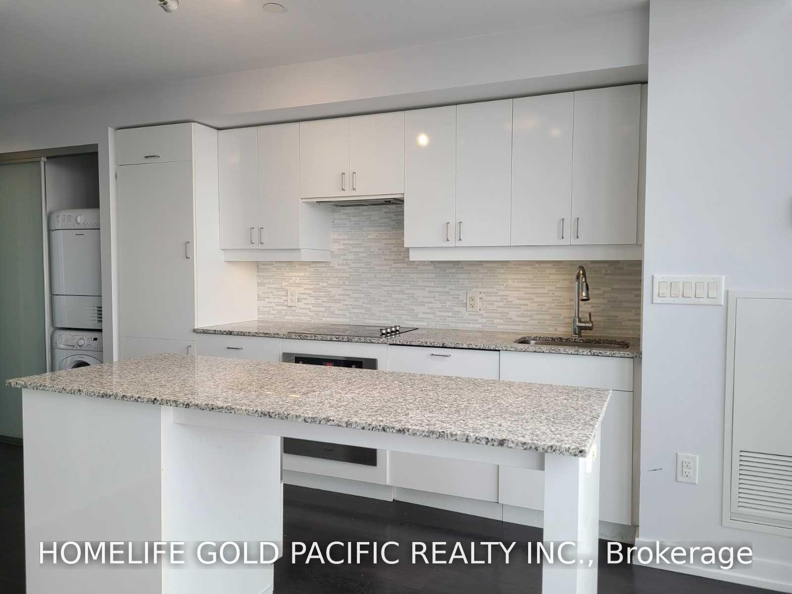 Photo 6 of Unit 3901, 426 University Avenue, Toronto, Kensington-Chinatown — HOMEH