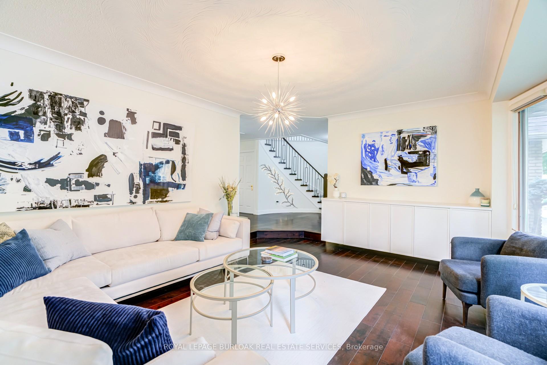 Photo 4 of 181 Golf Links Road, Hamilton, Ancaster — HOMEH