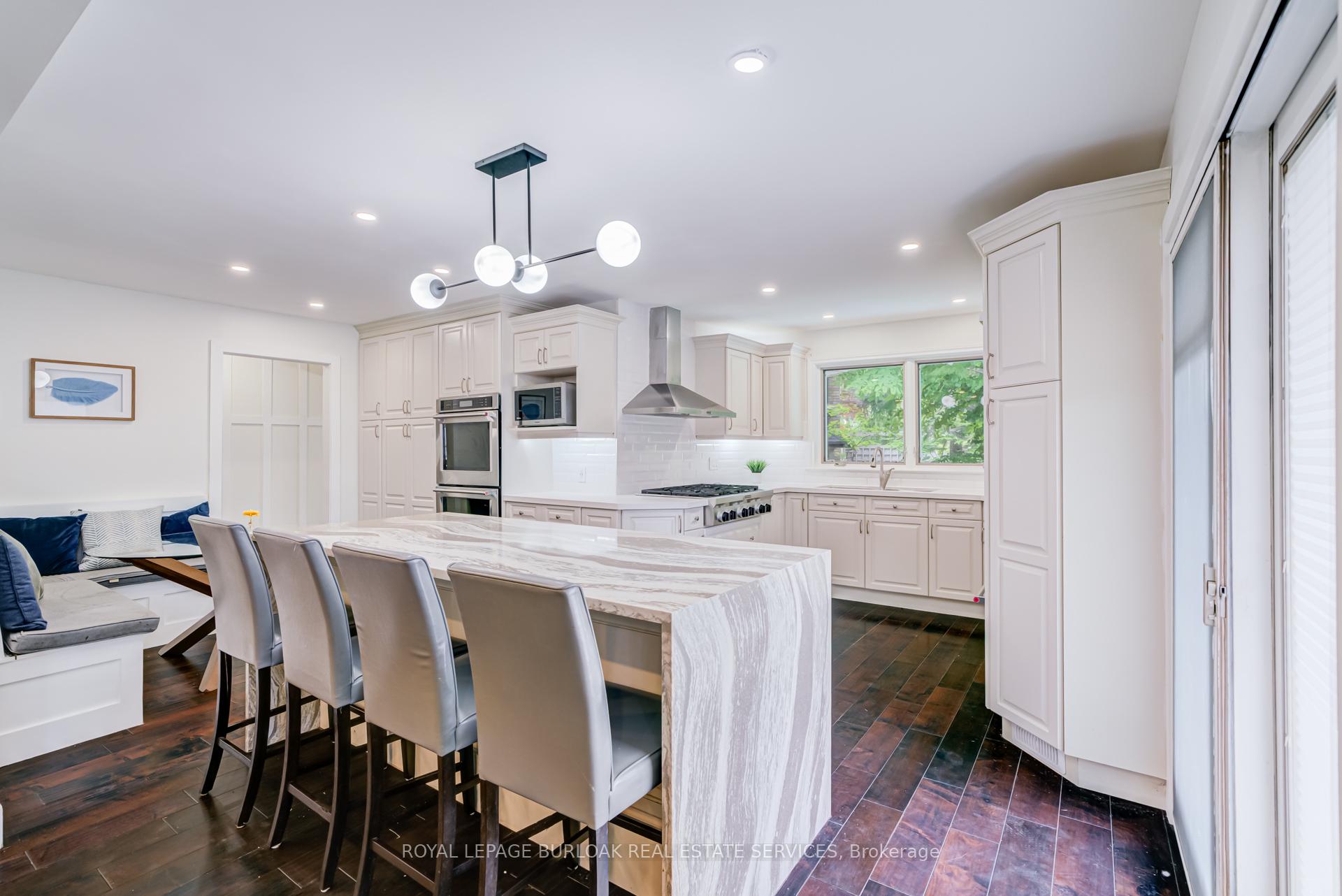 Photo 8 of 181 Golf Links Road, Hamilton, Ancaster — HOMEH