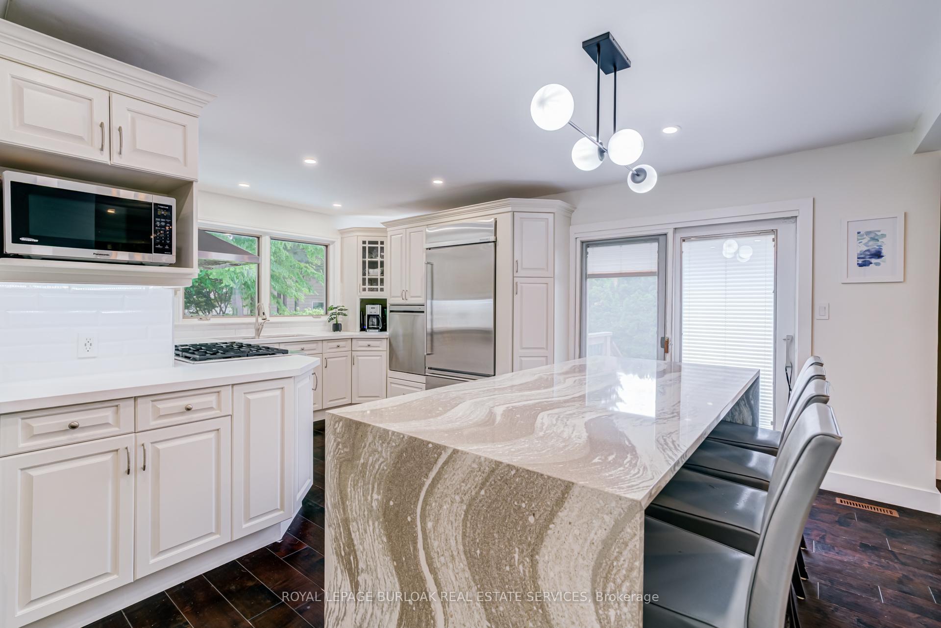 Photo 9 of 181 Golf Links Road, Hamilton, Ancaster — HOMEH