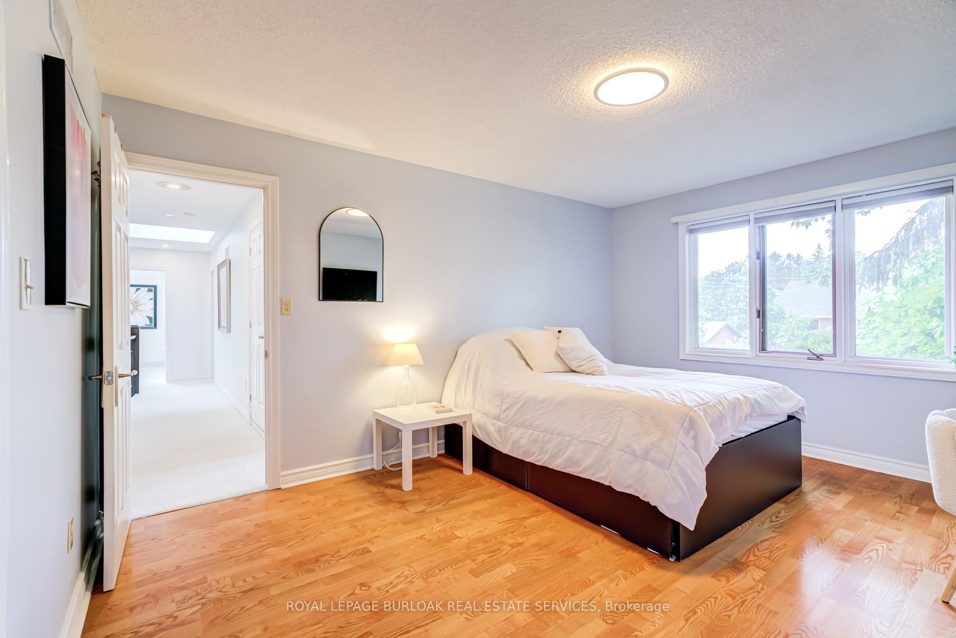 Photo 25 of 181 Golf Links Road, Hamilton, Ancaster — HOMEH