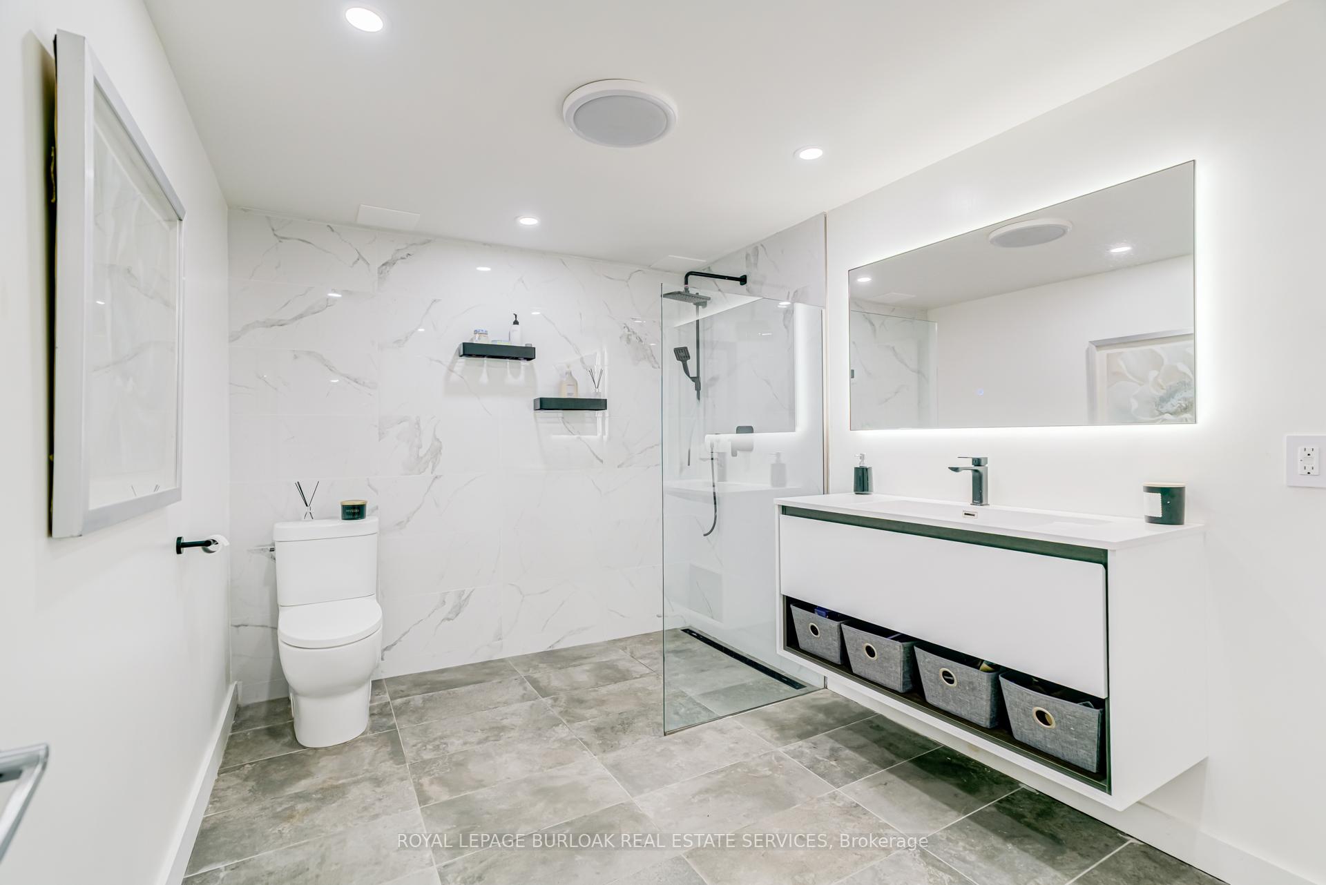 Photo 37 of 181 Golf Links Road, Hamilton, Ancaster — HOMEH