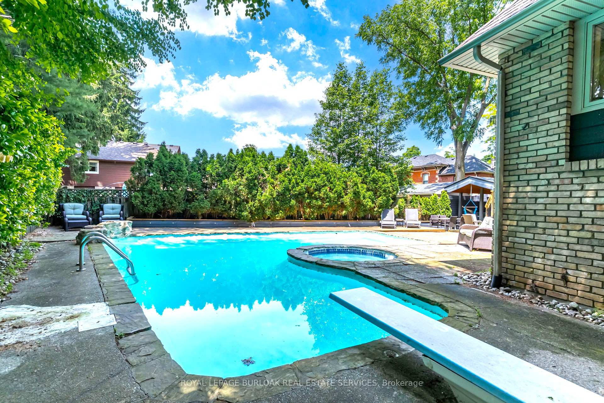 Photo 39 of 181 Golf Links Road, Hamilton, Ancaster — HOMEH