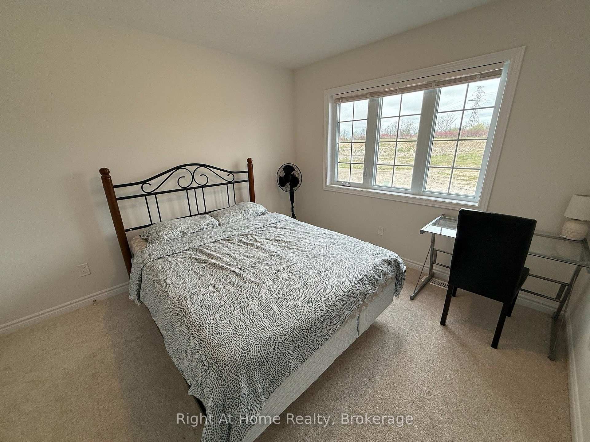 Photo 14 of Unit Upper, 217 Benninger Drive, Kitchener — HOMEH