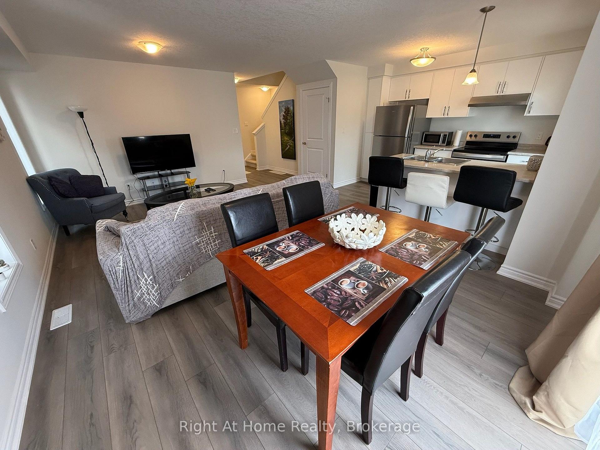 Photo 17 of Unit Upper, 217 Benninger Drive, Kitchener — HOMEH