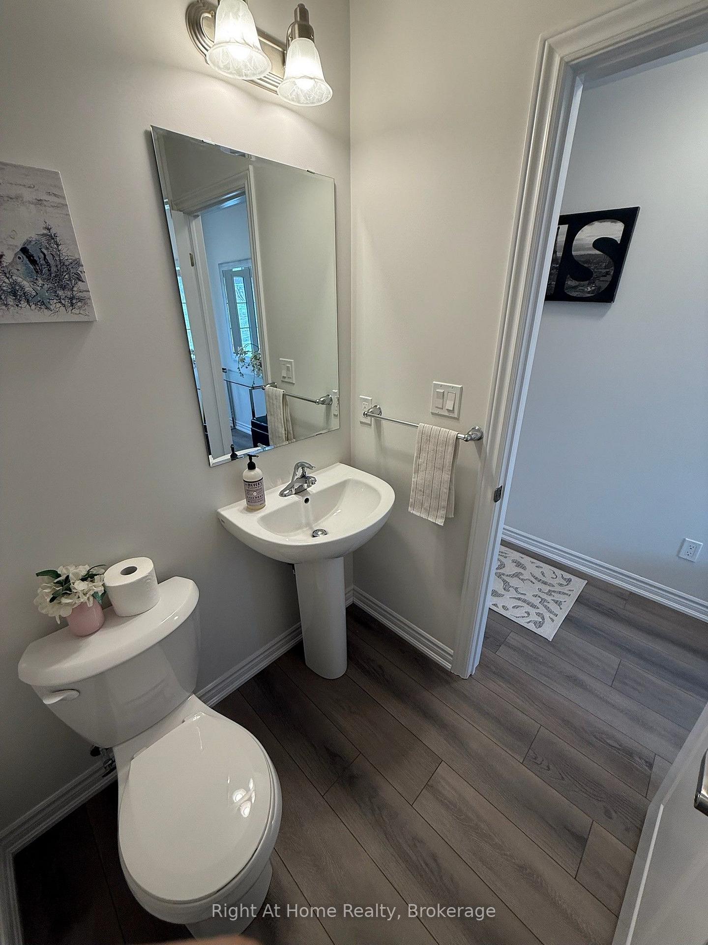 Photo 32 of Unit Upper, 217 Benninger Drive, Kitchener — HOMEH