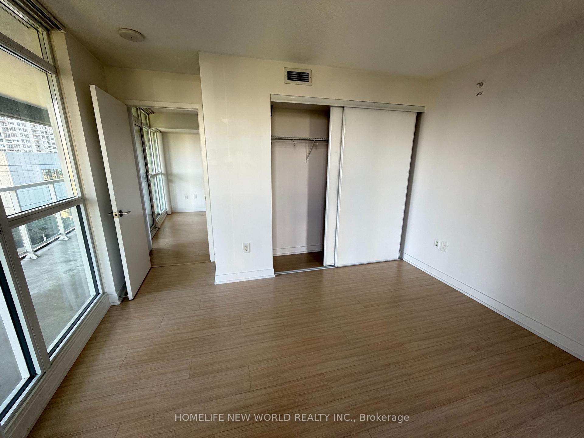 Photo 11 of Unit 721, 85 Queens Wharf Road, Toronto, Waterfront Communities — HOMEH