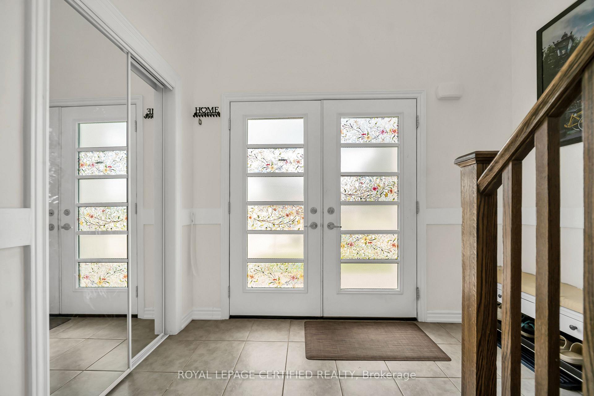 Photo 6 of 204 Mccabe Avenue, Welland, Lincoln/Crowland — HOMEH
