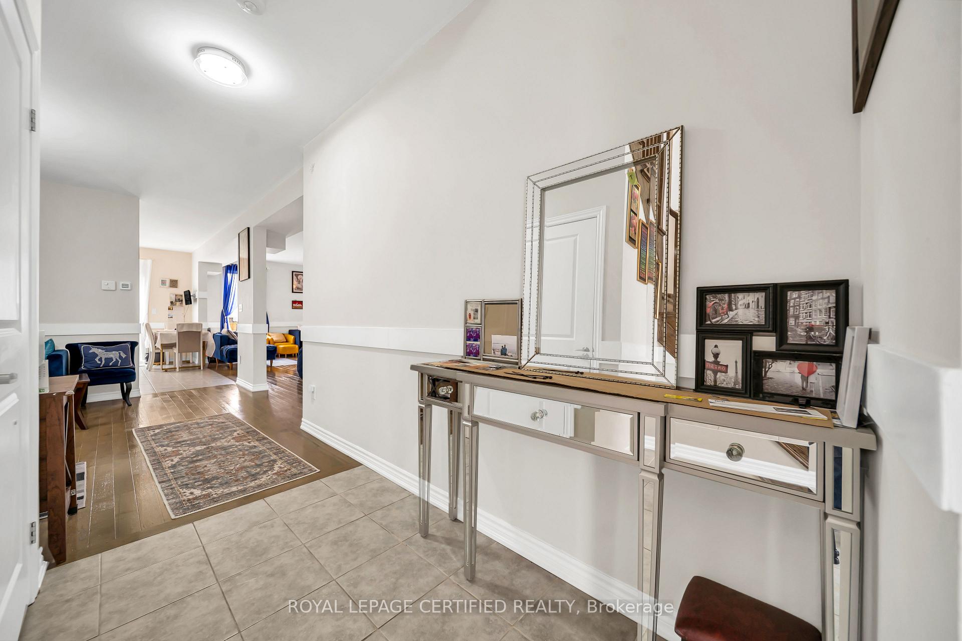 Photo 8 of 204 Mccabe Avenue, Welland, Lincoln/Crowland — HOMEH