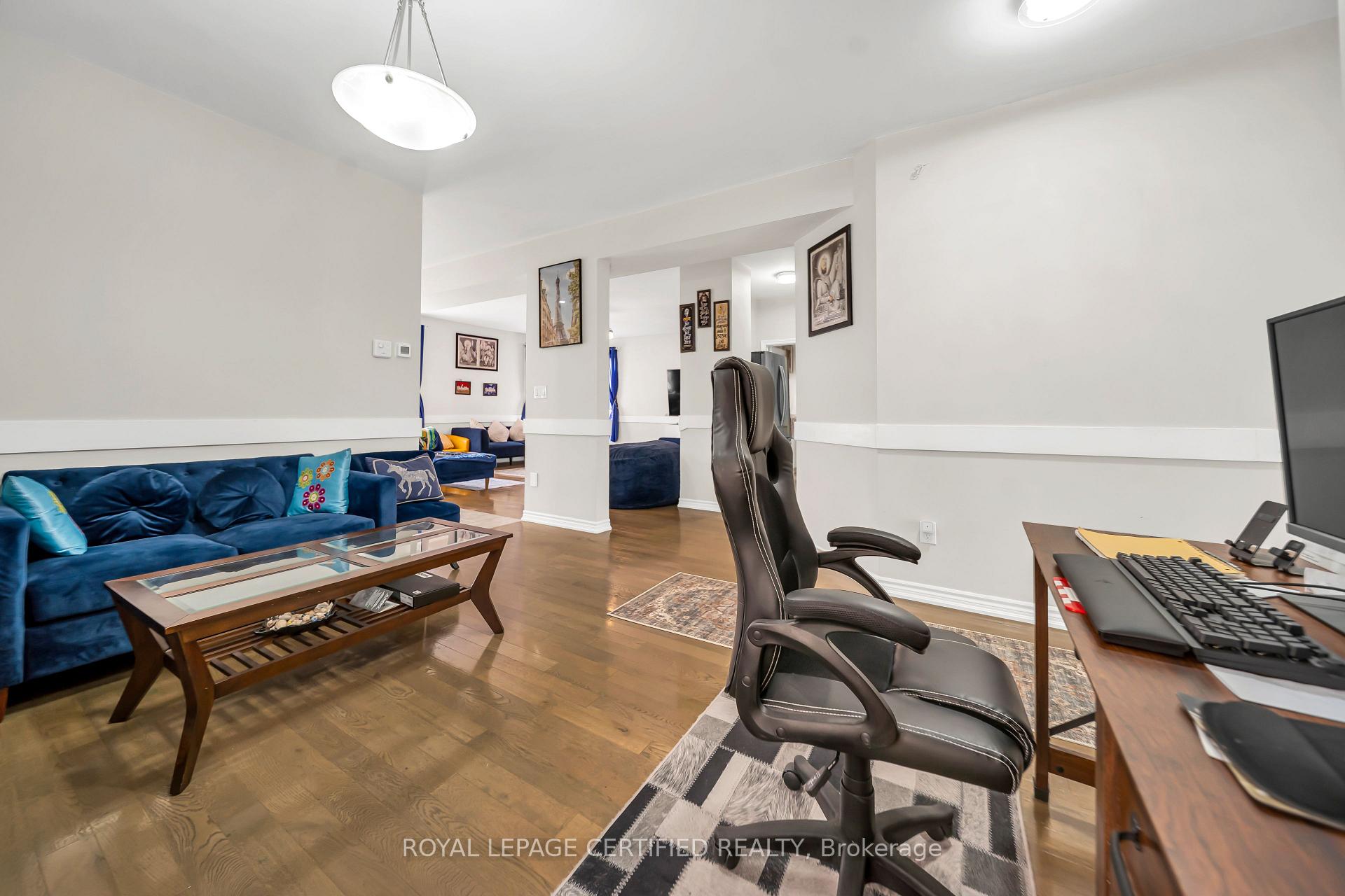 Photo 12 of 204 Mccabe Avenue, Welland, Lincoln/Crowland — HOMEH
