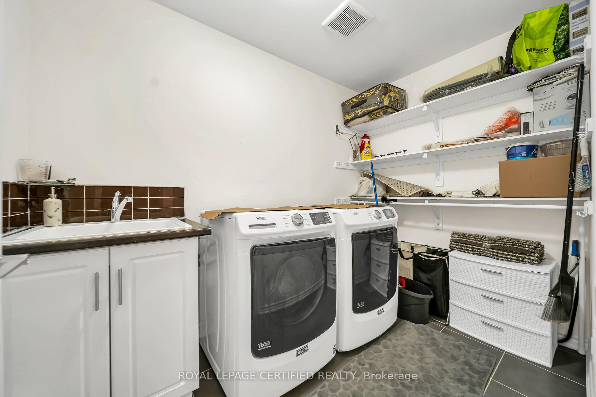Photo 27 of 204 Mccabe Avenue, Welland, Lincoln/Crowland — HOMEH