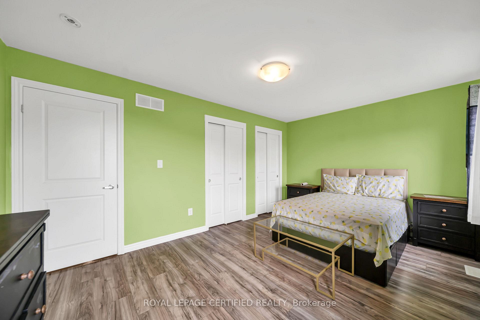 Photo 38 of 204 Mccabe Avenue, Welland, Lincoln/Crowland — HOMEH