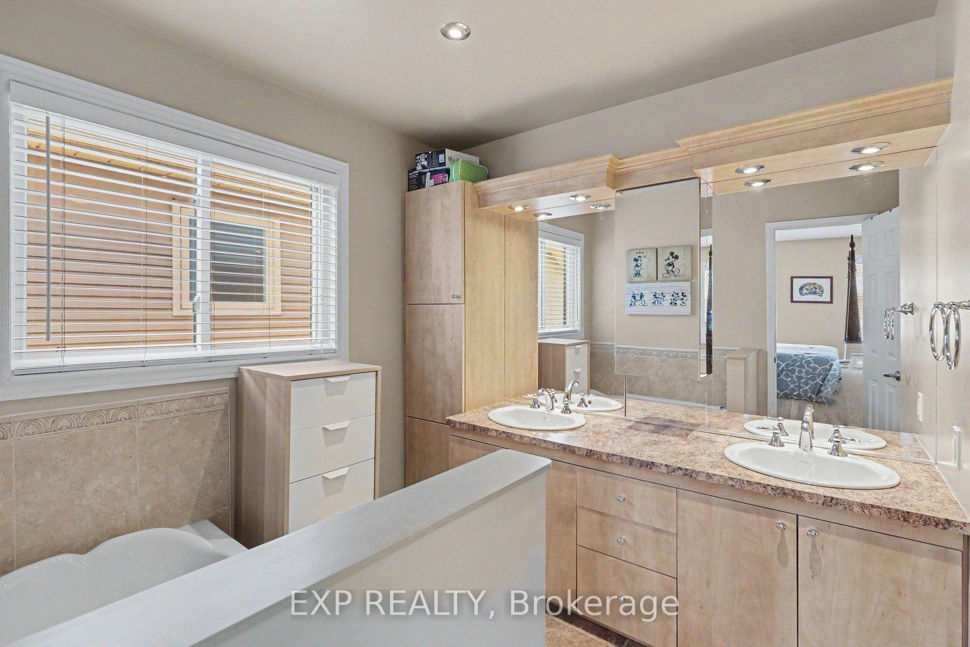 Photo 23 of 1683 Des Perdrix Crescent, Ottawa, Orleans/Sunridge — HOMEH