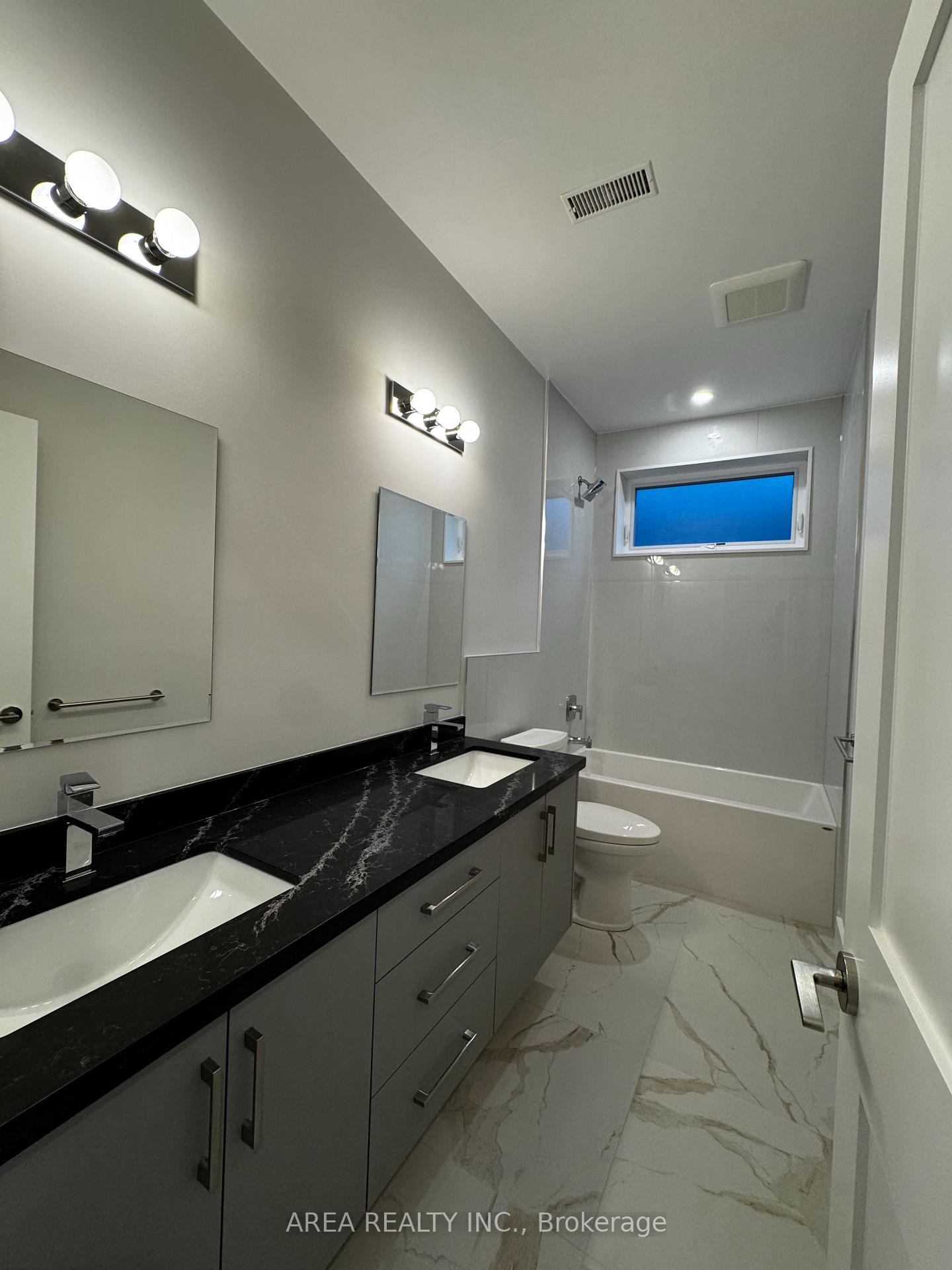 Photo 13 of Unit Main, 501 Northcliffe Boulevard, Toronto, Oakwood Village — HOMEH