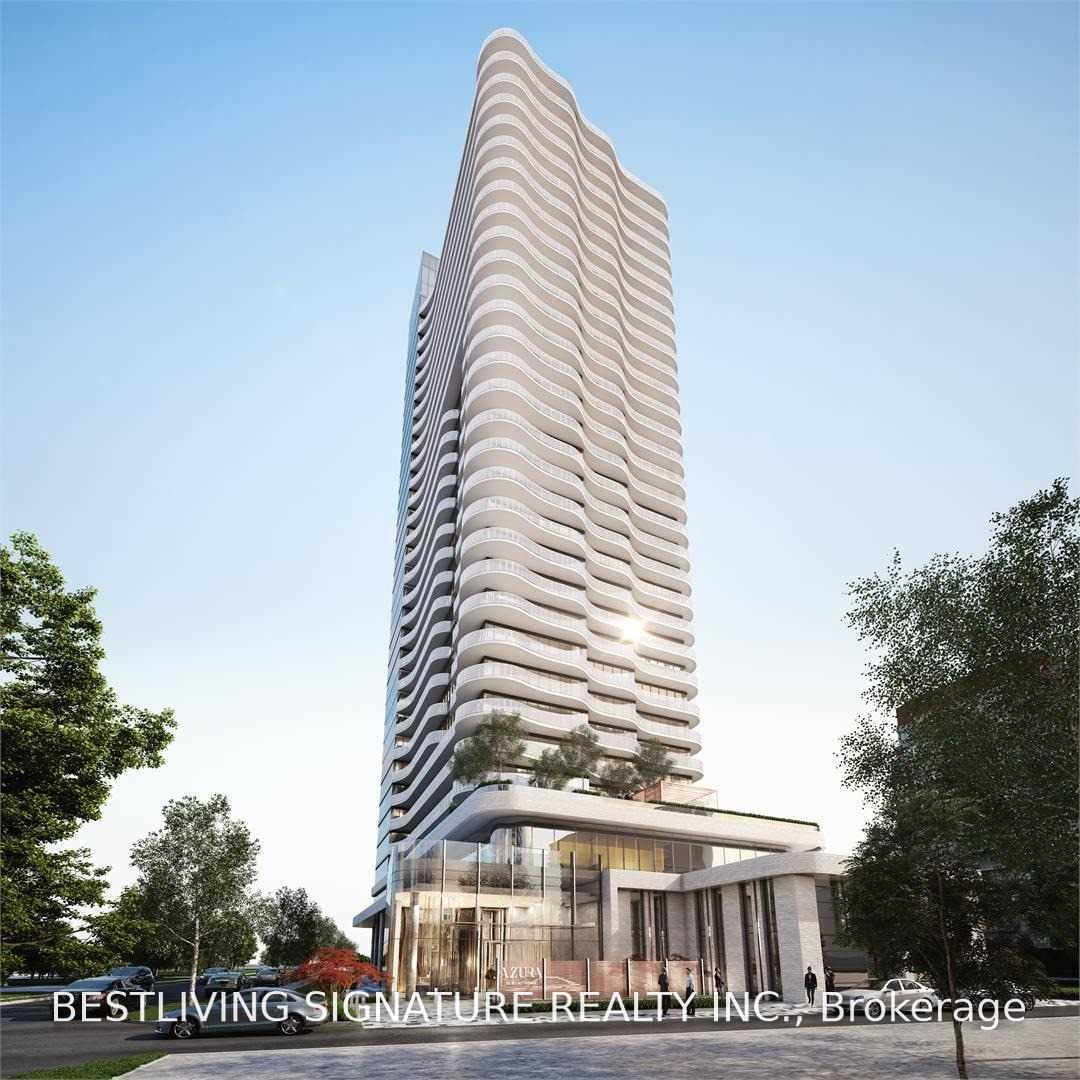 Front of Unit 2401, 15 Holmes Avenue