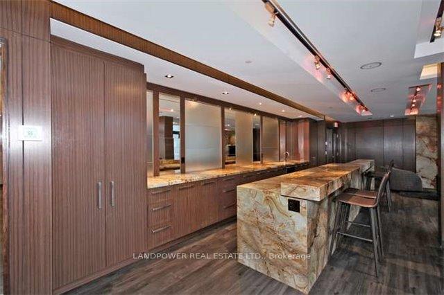 Photo 16 of Unit 2707, 1 The Esplanade, Toronto, Waterfront Communities — HOMEH