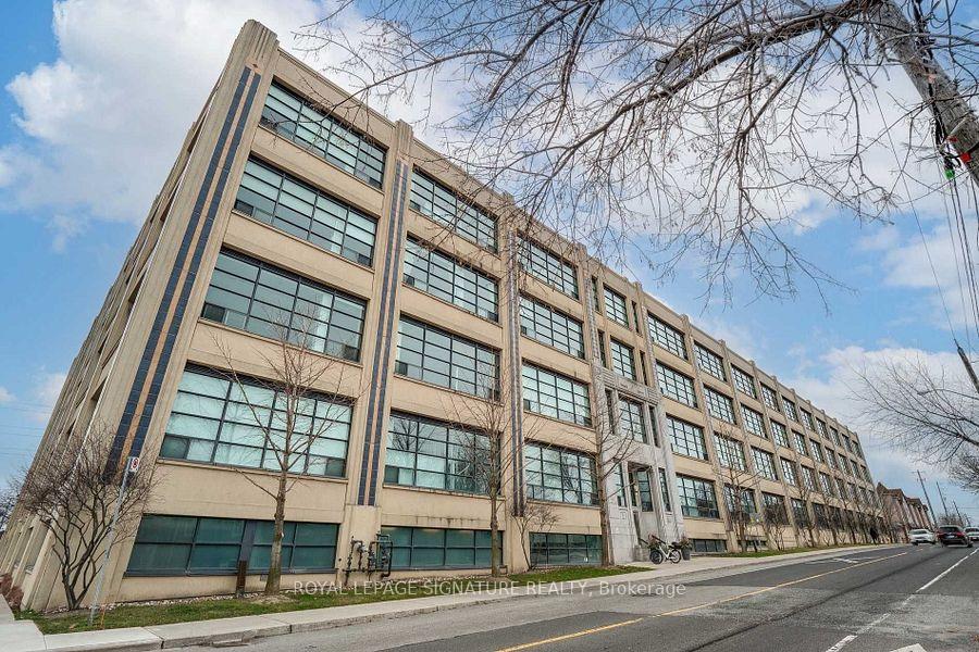 Photo of Unit 201, 1001 Roselawn Avenue