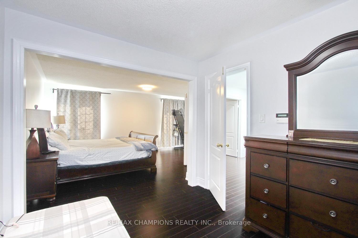 Photo 39 of 28 Egypt Drive, Brampton, Sandringham-Wellington — HOMEH