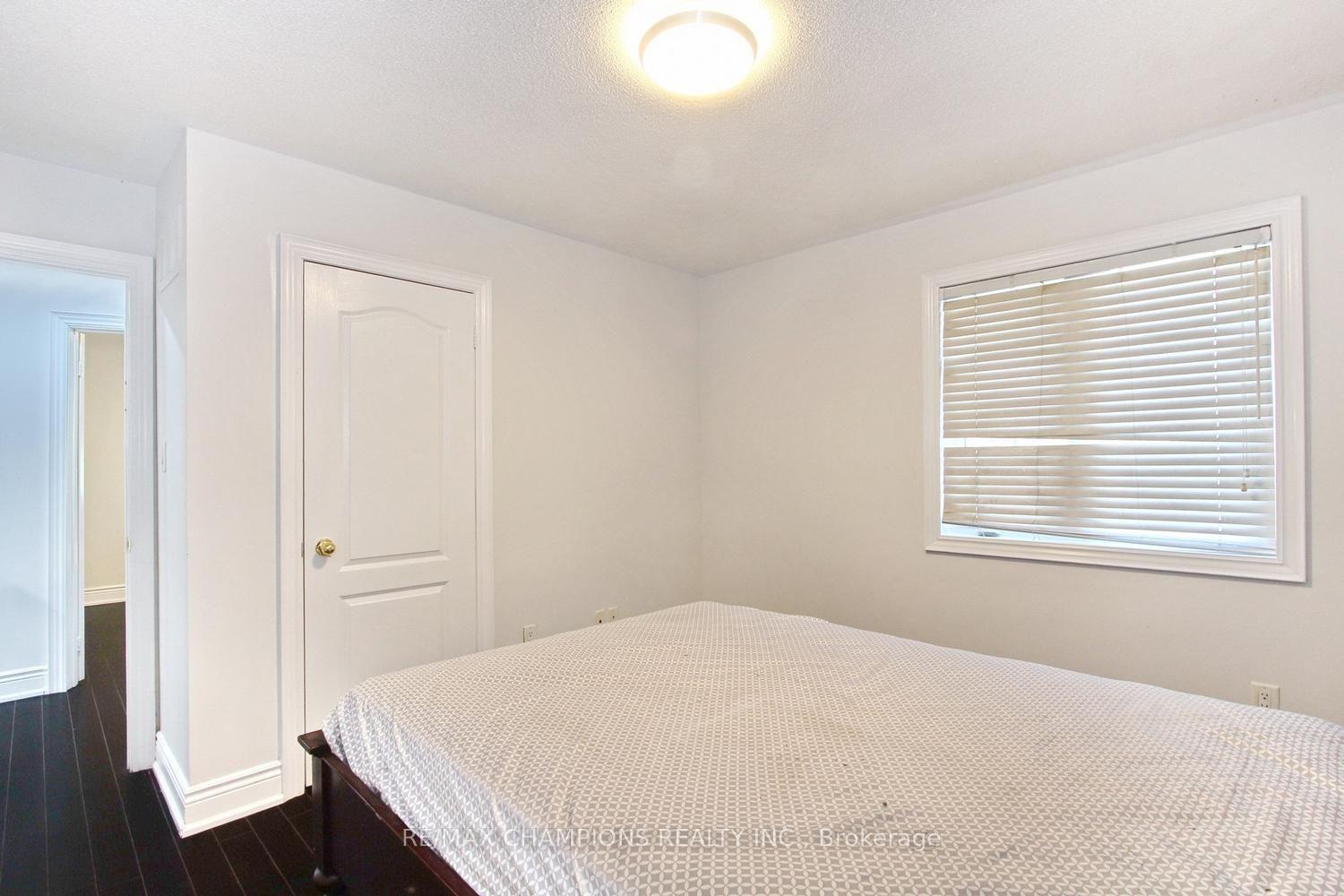 Photo 58 of 28 Egypt Drive, Brampton, Sandringham-Wellington — HOMEH