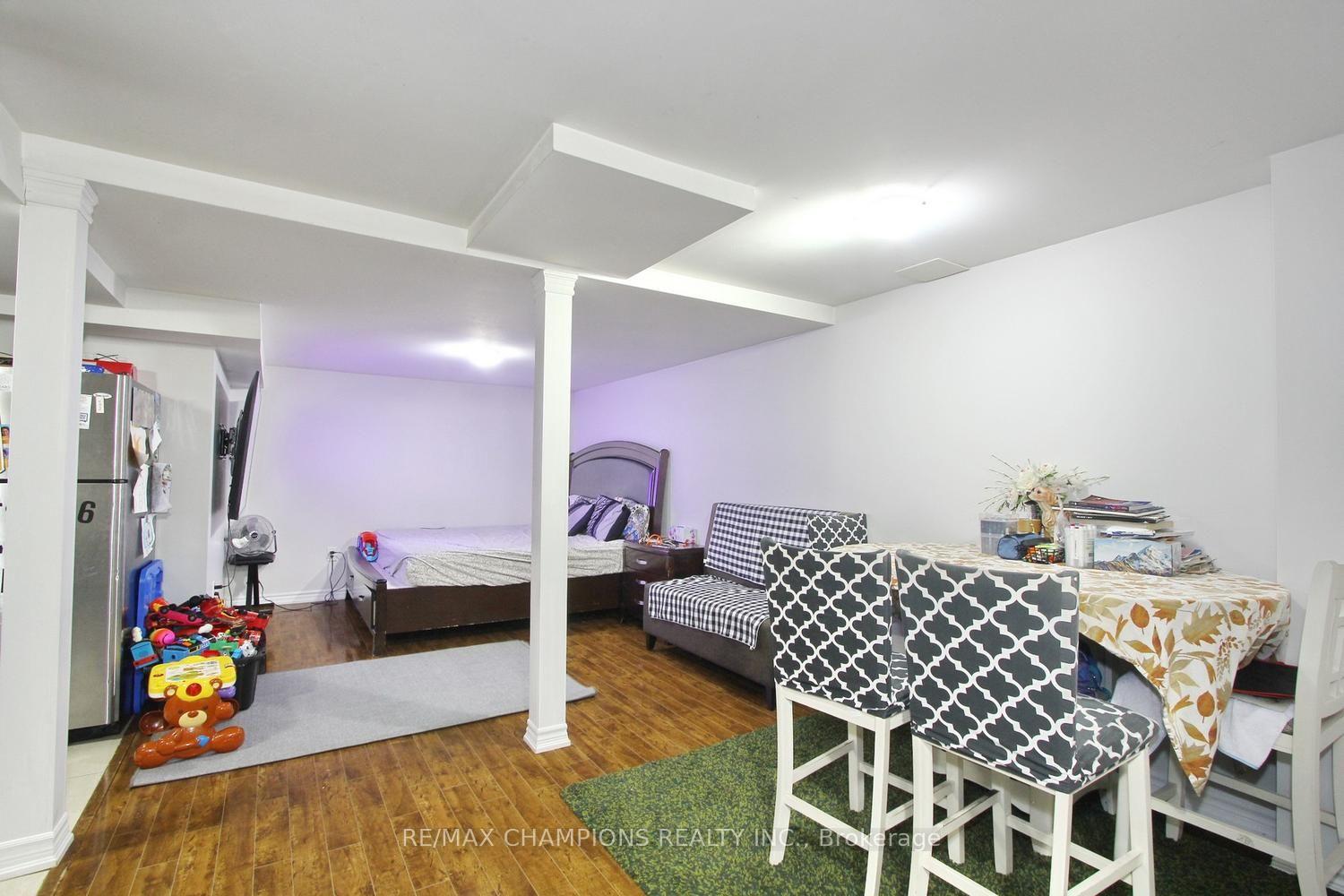 Photo 71 of 28 Egypt Drive, Brampton, Sandringham-Wellington — HOMEH