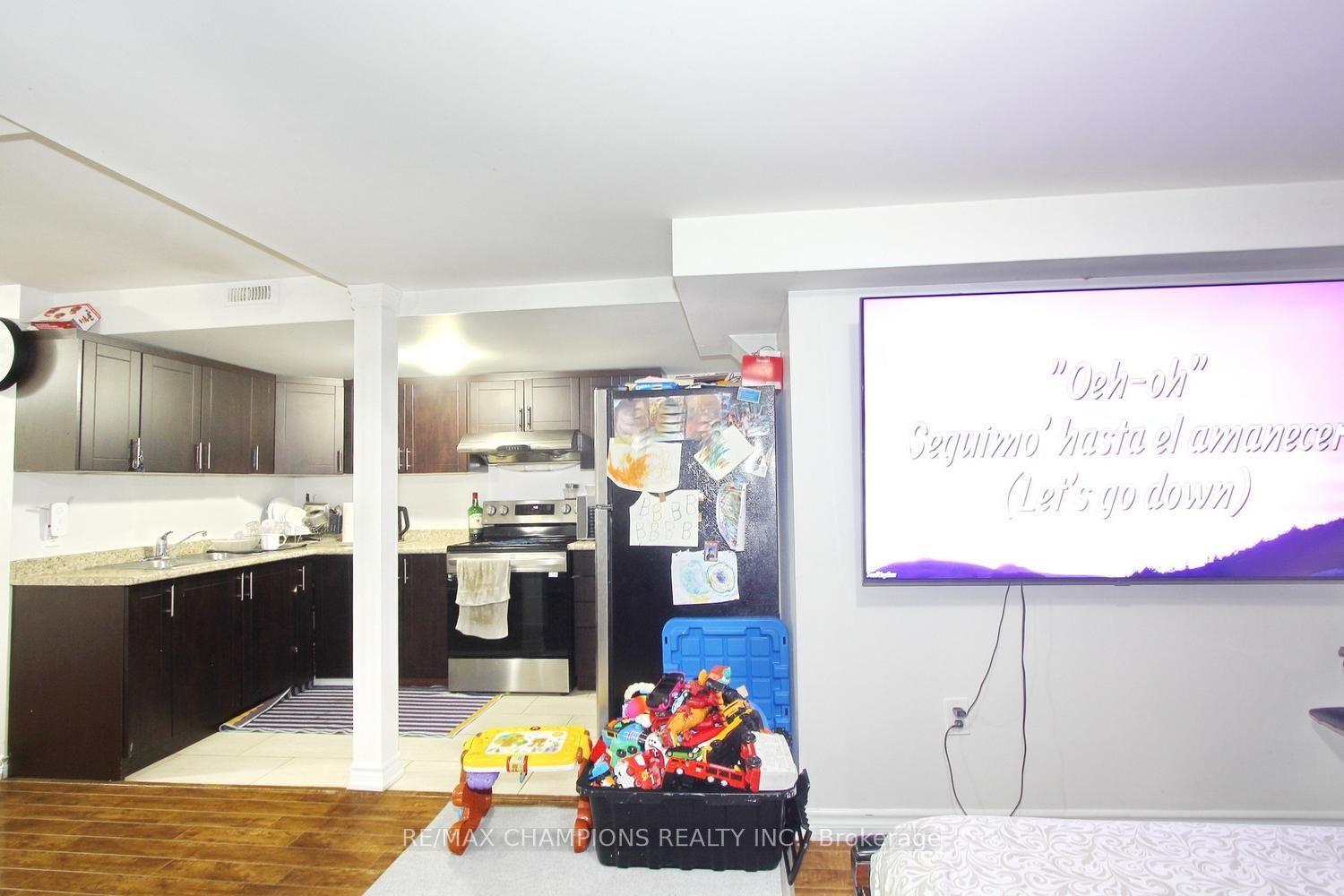 Photo 74 of 28 Egypt Drive, Brampton, Sandringham-Wellington — HOMEH
